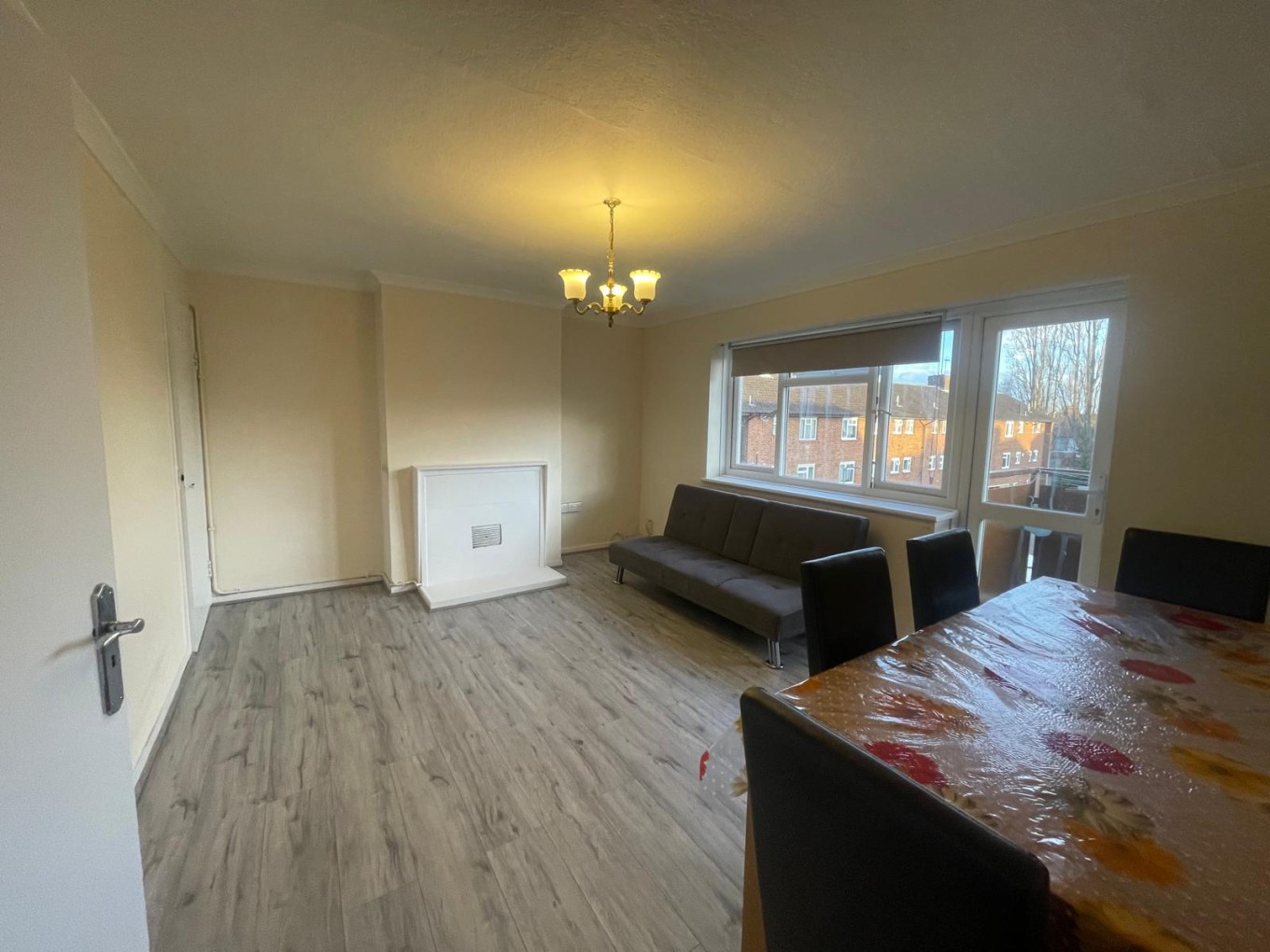 2 bed flat to rent